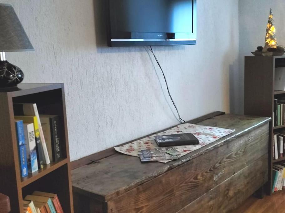 Appartamento Di Montagna Lo Grop Chambave Εξωτερικό φωτογραφία