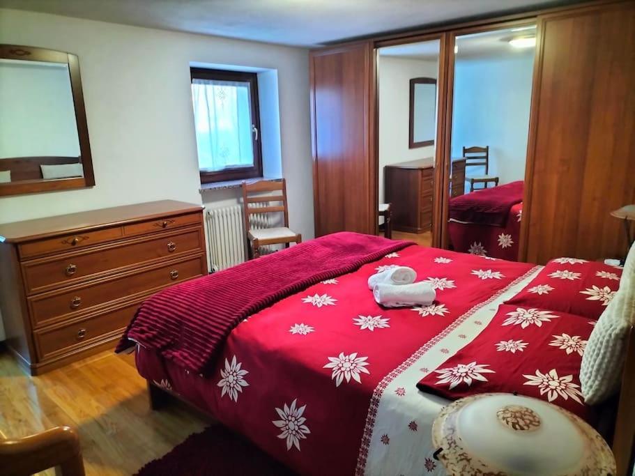 Appartamento Di Montagna Lo Grop Chambave Εξωτερικό φωτογραφία